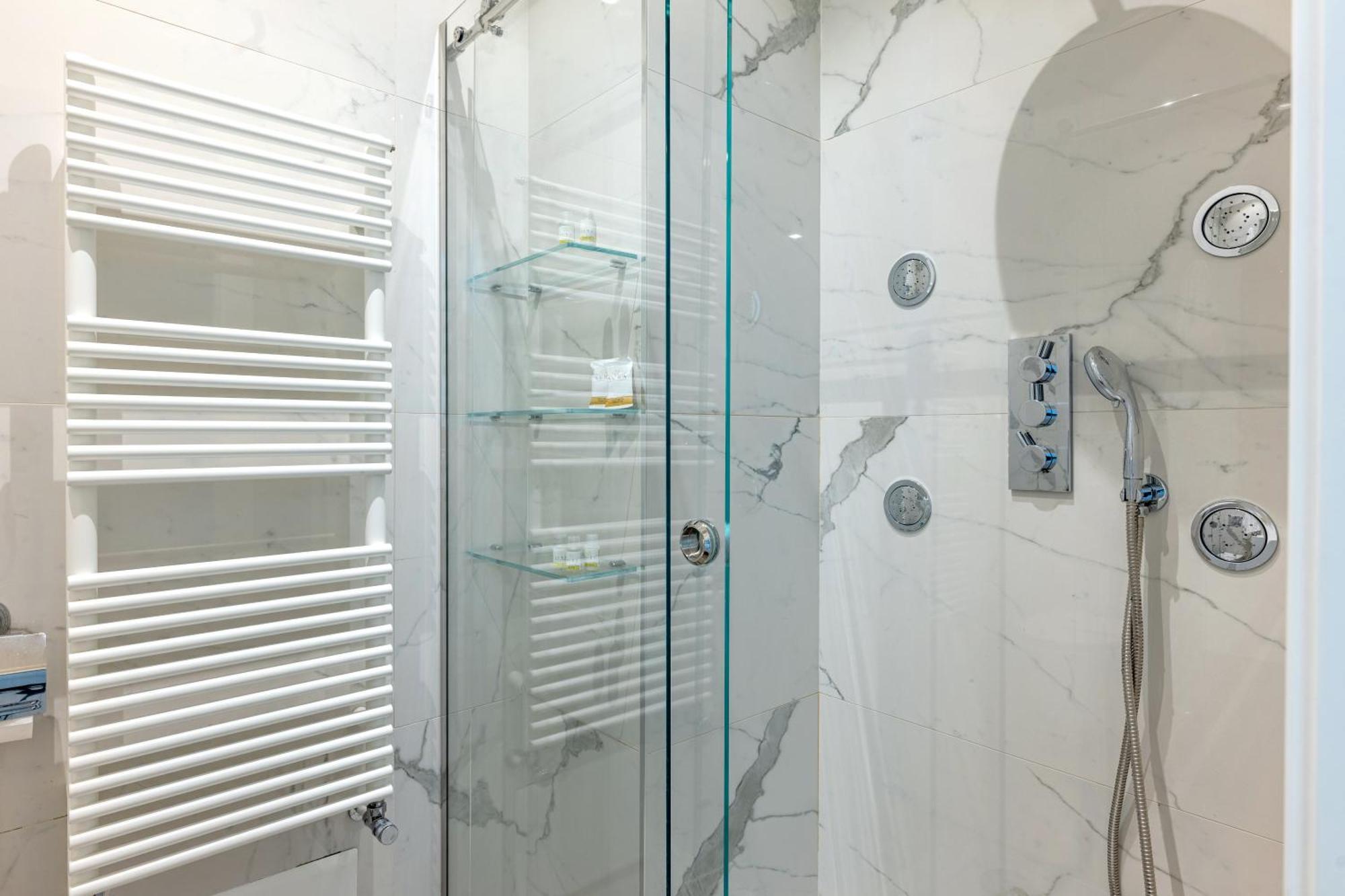 Exclusive Deluxe Apt Up To 6 People & Heated Tub Polignano a Mare Εξωτερικό φωτογραφία